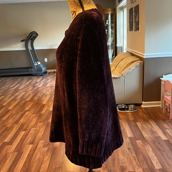 Orvis size XL super soft and cozy purple sweater - Picture 2 of 3